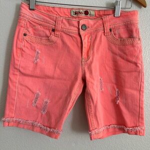 1st Kiss Women's Vibrant Coral Jean Bermuda Ahorta. Size 7 Junior
